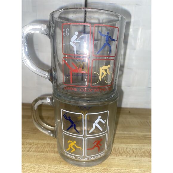 Set of 2 Vintage McDonalds 1984 Los Angeles Olympics Glass Mugs Weights Horse - Picture 4 of 6